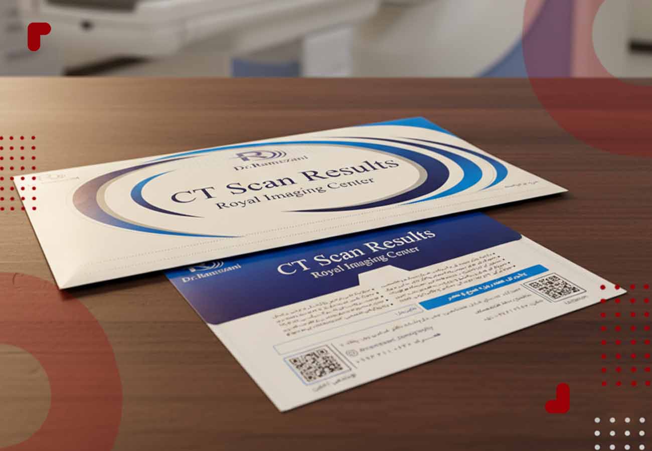 پاکت CT scan که روی میز گذاشته شده. برای مقاله سفارش عمده پاکت سی تی اسکن.